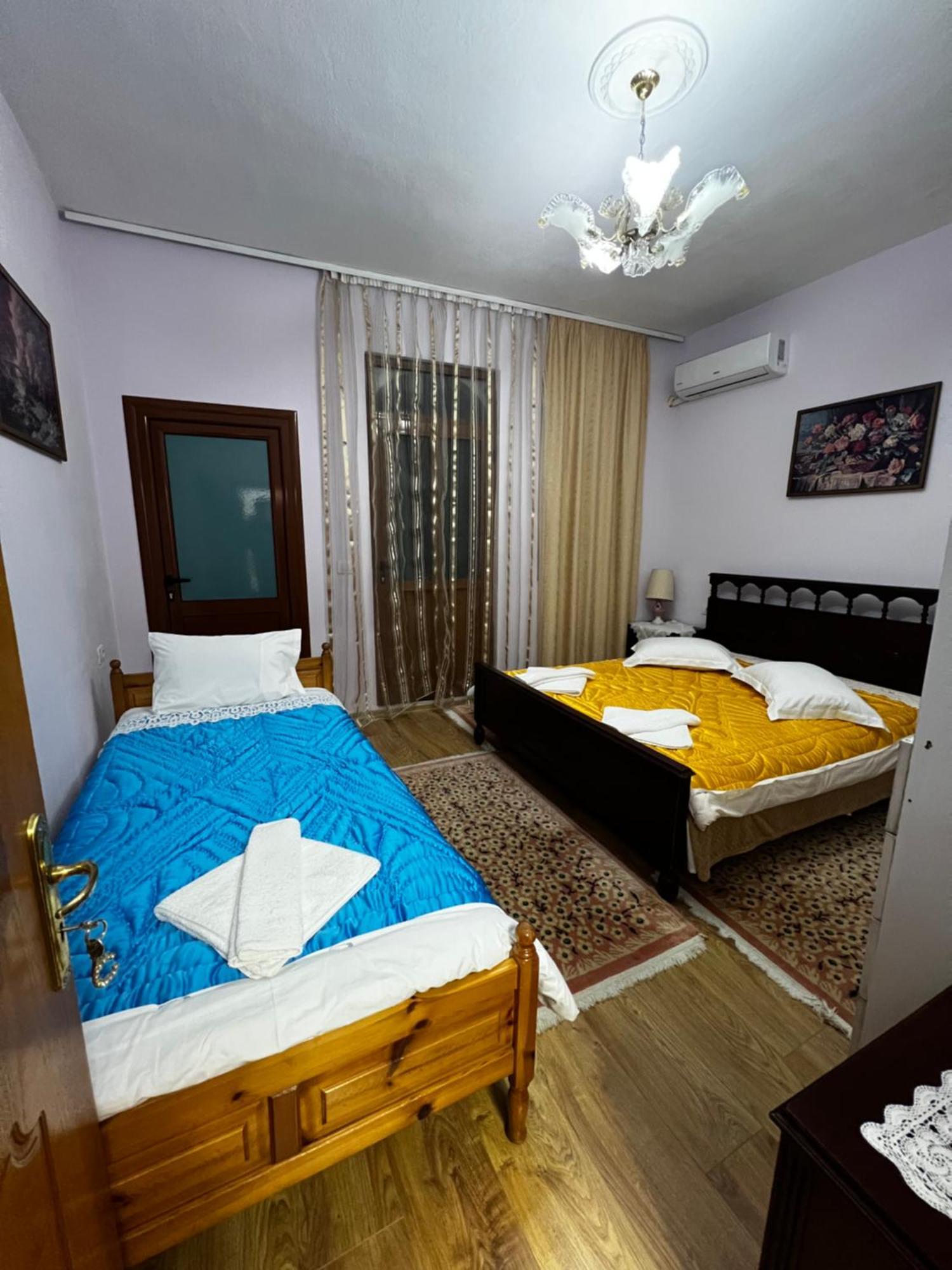 Luigi Guest House Gjirokastër Exterior foto